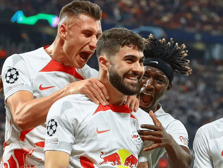 清晨德国杯传出新动向；莱比锡造点机会；管理层表态——信心回归；轮换策略成焦点的简单介绍